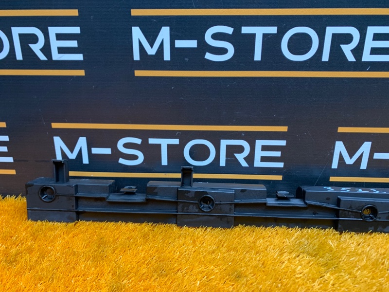 кронштейн порога, 340 рублей, Красноярск