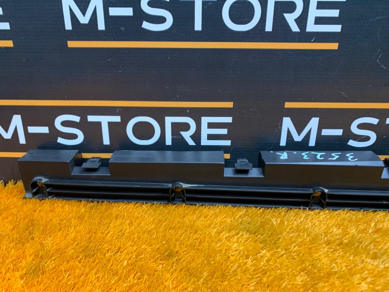 кронштейн порога, 340 рублей, Красноярск