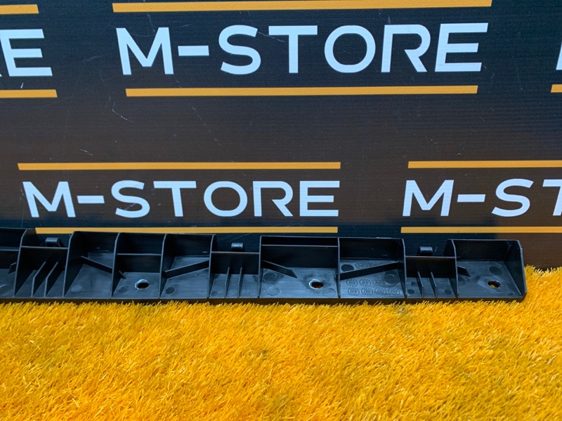 кронштейн порога, 340 рублей, Красноярск