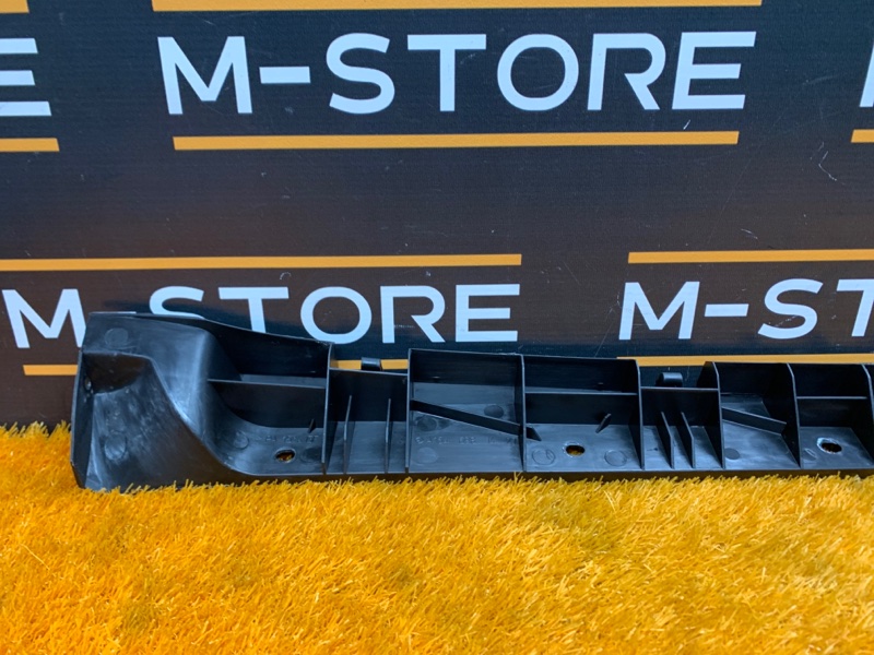 кронштейн порога, 340 рублей, Красноярск