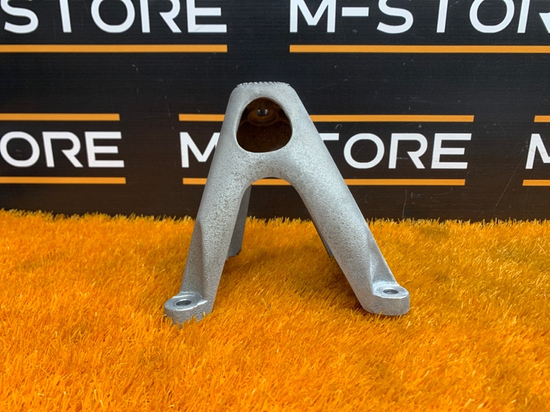 Кронштейн подушки двигателя, 930 рублей, Красноярск