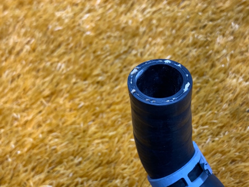 Патрубок системы охлаждения, 350 рублей, Красноярск