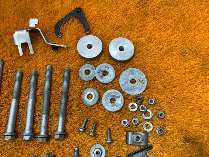 Болты и гайки ДВС, 870 рублей, Красноярск