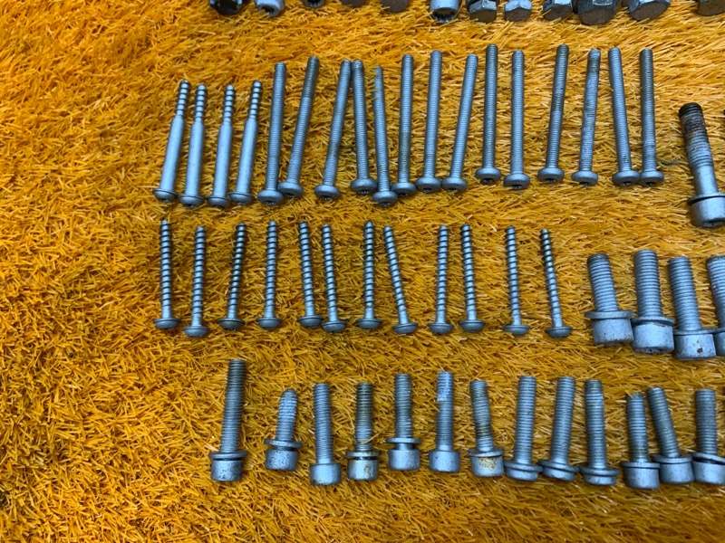 Болты и гайки ДВС, 870 рублей, Красноярск