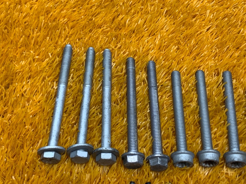 Болты и гайки ДВС, 810 рублей, Красноярск