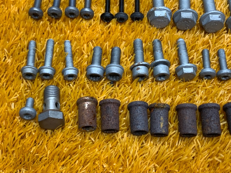 Болты и гайки ДВС, 810 рублей, Красноярск