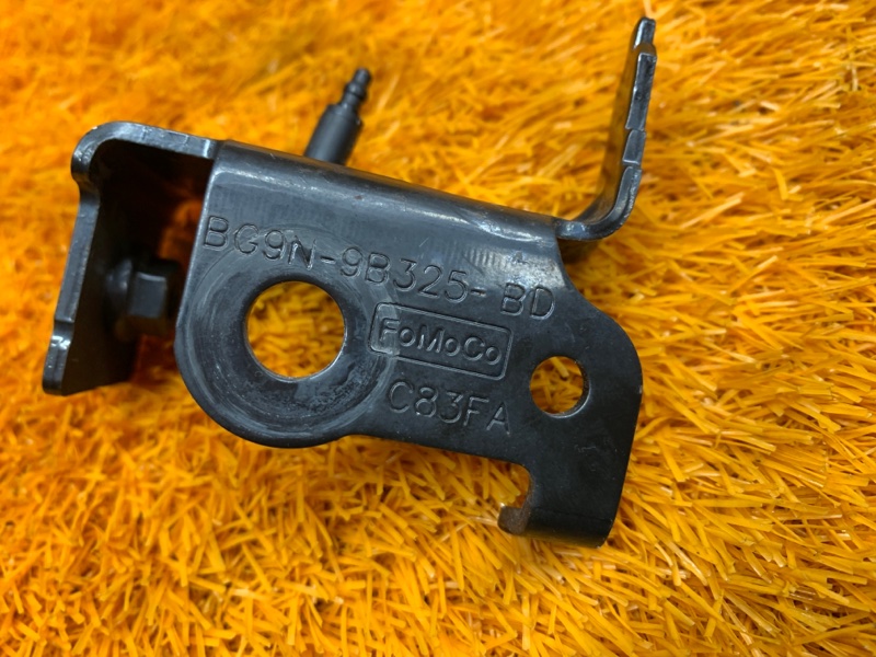 Кронштейн топливной трубки, 300 рублей, Красноярск