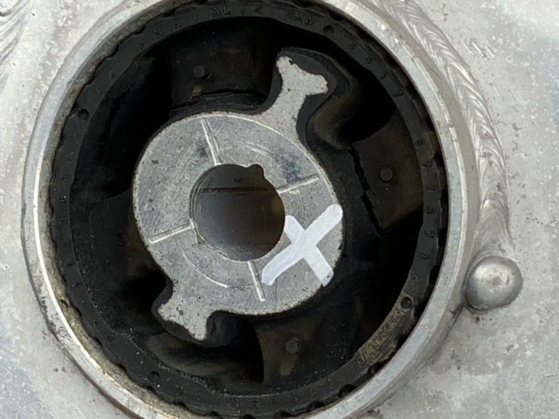 Балка поперечная (подрамник), 2930 рублей, Красноярск