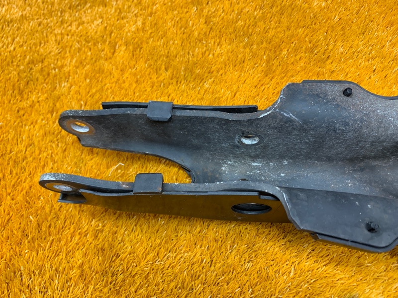 Рычаг подвески нижний, 500 рублей, Красноярск