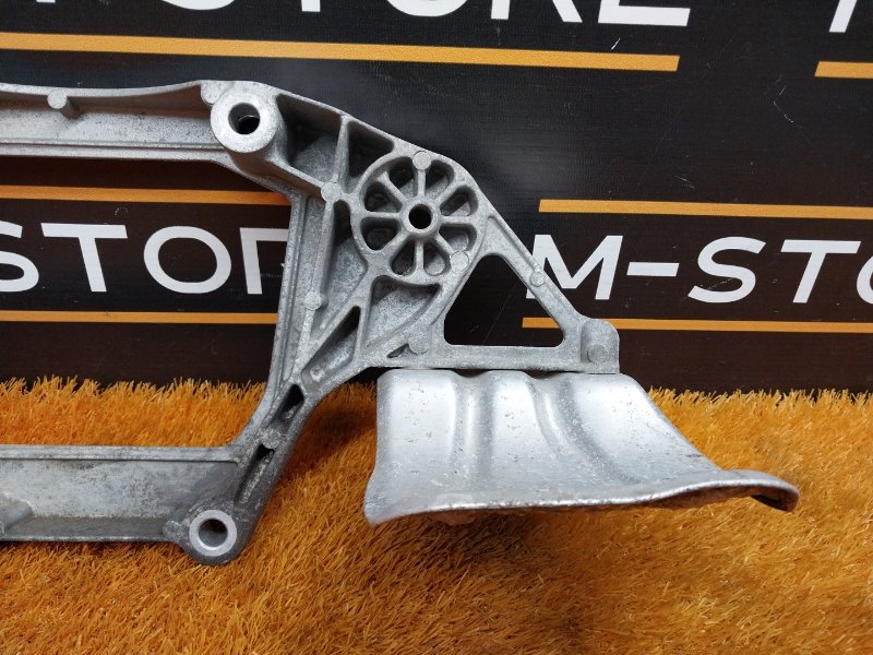 кронштейн редуктора, 340 рублей, Красноярск