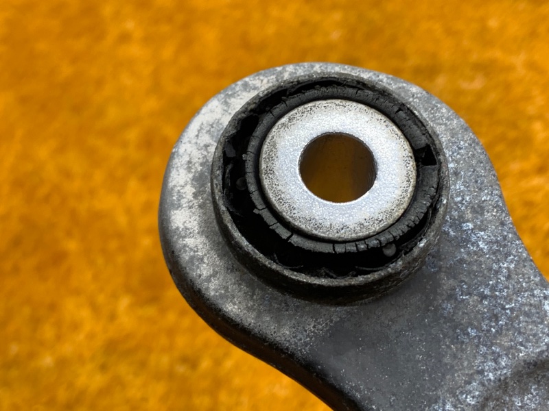 Рычаг подвески верхний, 500 рублей, Красноярск