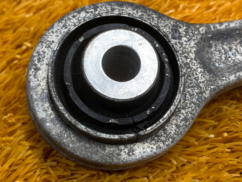 Рычаг подвески верхний, 480 рублей, Красноярск