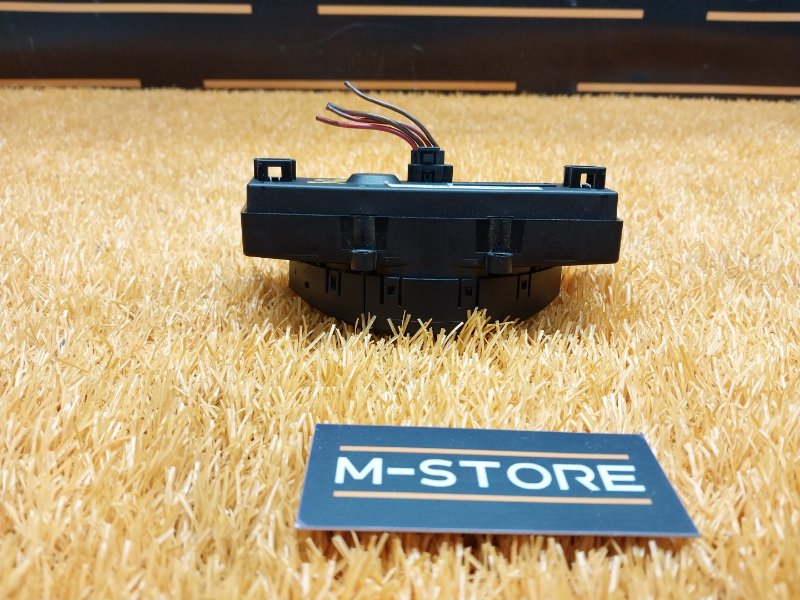 Кнопка включения парктроников, 350 рублей, Красноярск