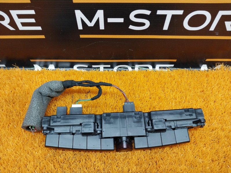 Блок кнопок центральной консоли, 630 рублей, Красноярск