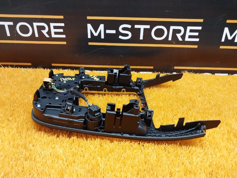 Блок управления MMI, 2000 рублей, Красноярск