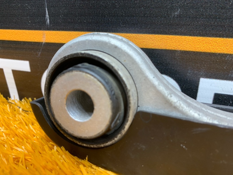 Рычаг подвески нижний, 500 рублей, Красноярск