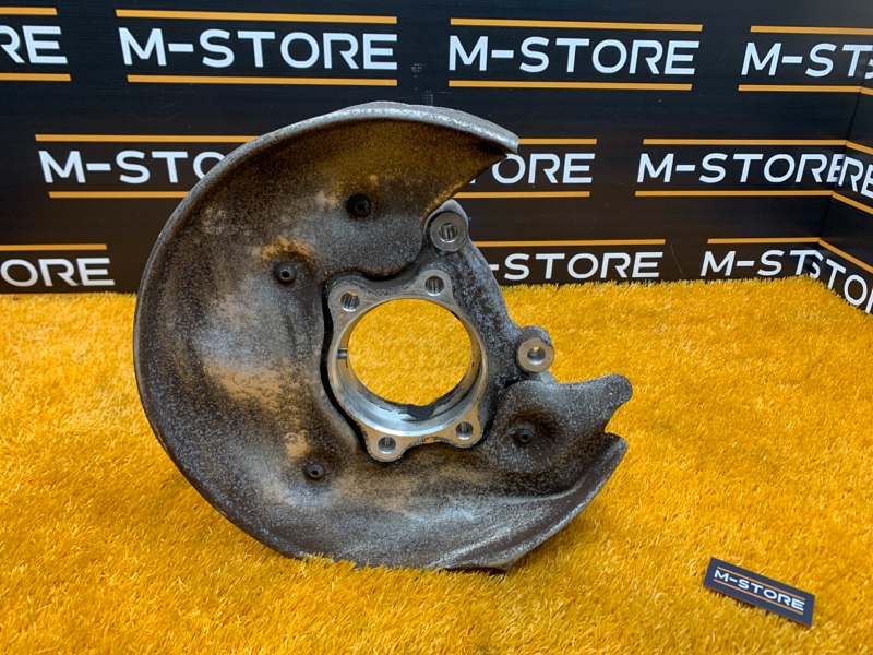 кулак поворотный, 1400 рублей, Красноярск