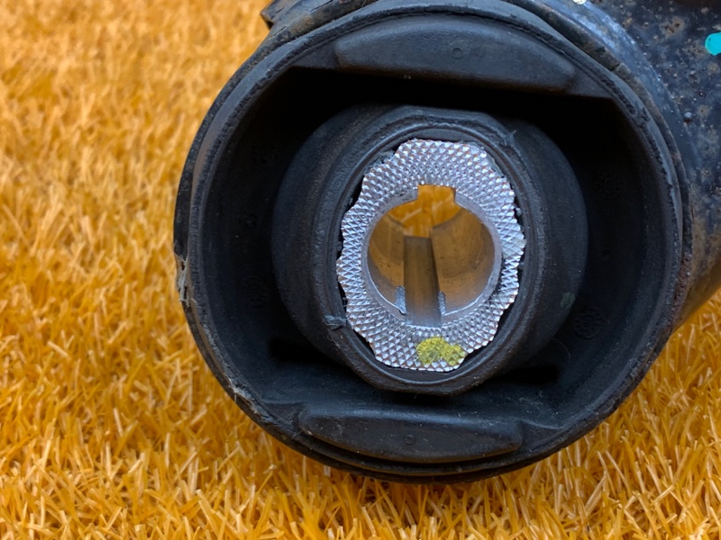 Балка поперечная (подрамник), 2960 рублей, Красноярск