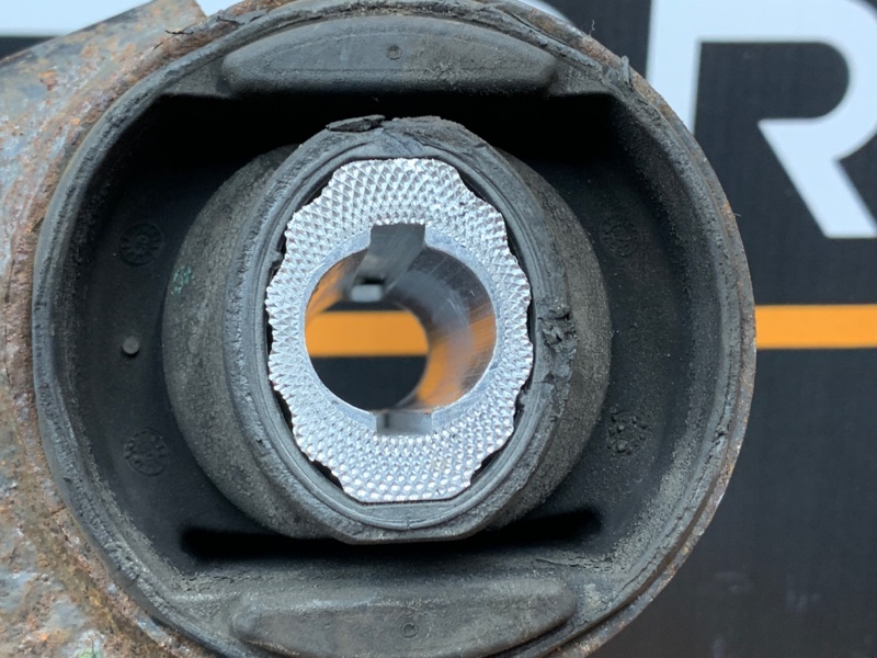 Балка поперечная (подрамник), 2960 рублей, Красноярск