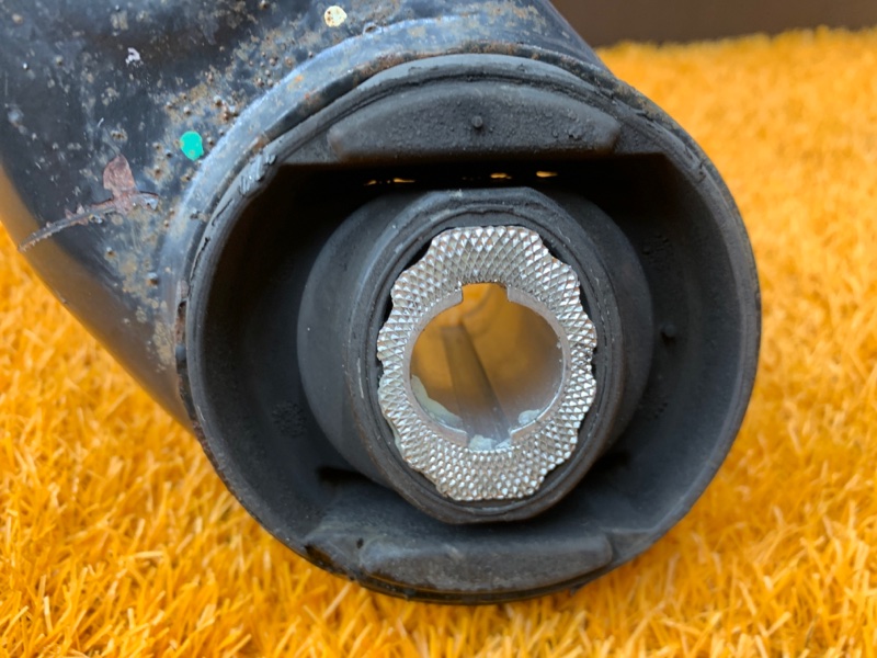 Балка поперечная (подрамник), 2960 рублей, Красноярск