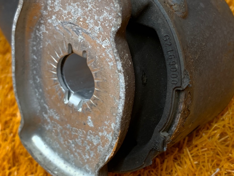 Балка поперечная (подрамник), 2960 рублей, Красноярск