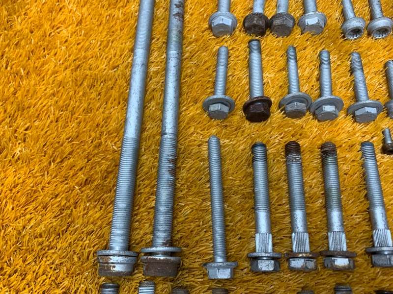 Болты и гайки задней подвески, 630 рублей, Красноярск