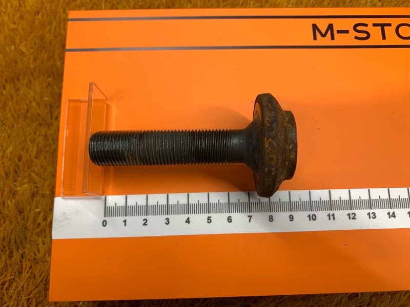 Болт привода, 200 рублей, Красноярск