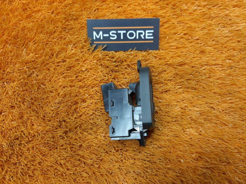 кнопка стеклоподъемника, 480 рублей, Красноярск