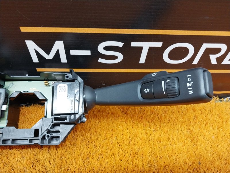 блок подрулевых переключателей, 1000 рублей, Красноярск