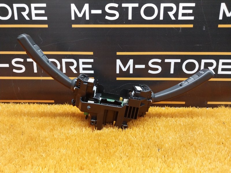 блок подрулевых переключателей, 1000 рублей, Красноярск