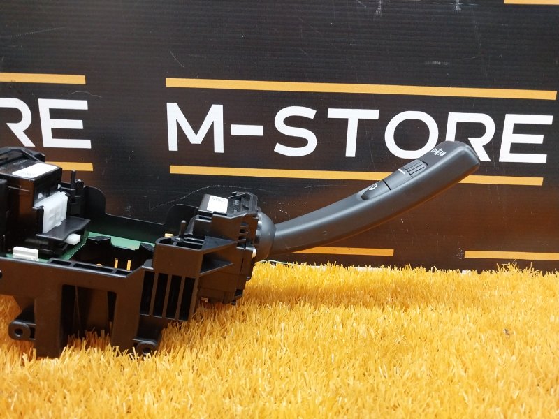 блок подрулевых переключателей, 1000 рублей, Красноярск