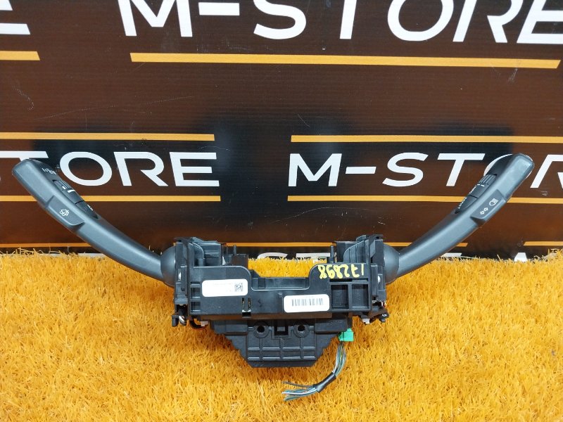 блок подрулевых переключателей, 1000 рублей, Красноярск