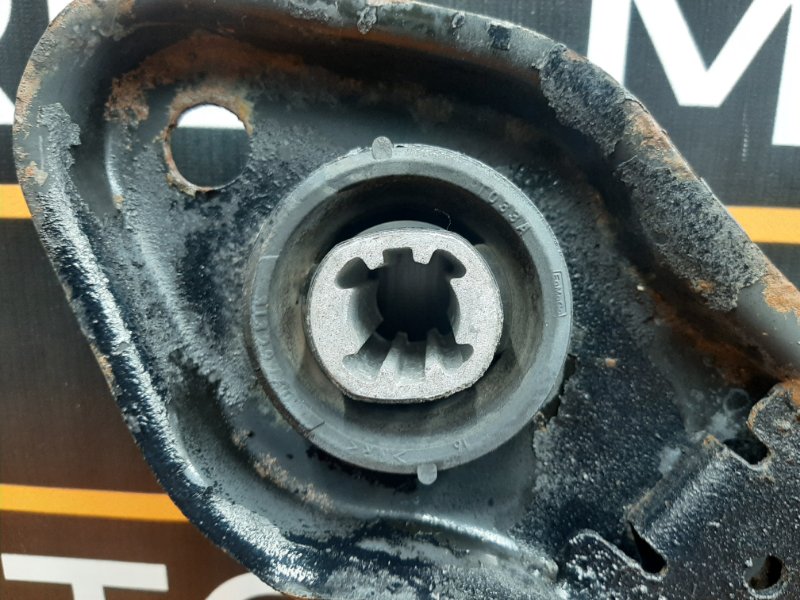 Балка поперечная (подрамник), 1690 рублей, Красноярск