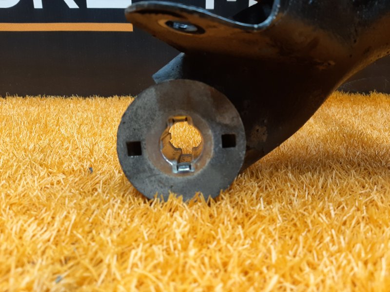 Балка поперечная (подрамник), 1690 рублей, Красноярск