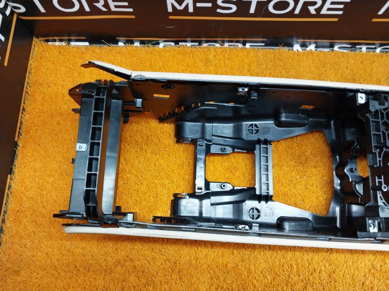 Консоль между сидений, 2440 рублей, Красноярск