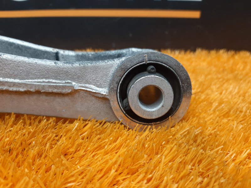 Рычаг подвески верхний, 500 рублей, Красноярск