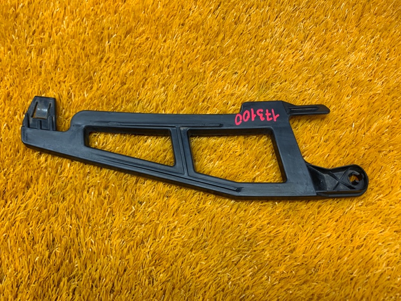 крепление бампера, 510 рублей, Красноярск