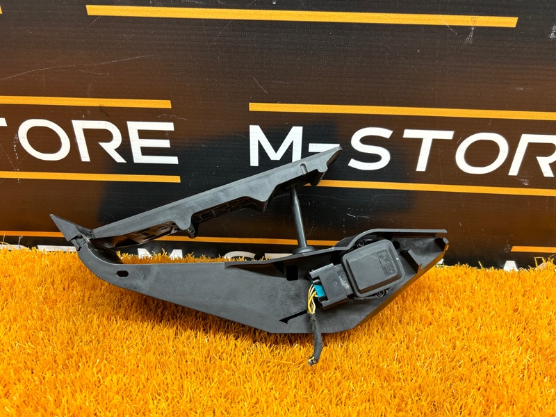 педаль газа, 500 рублей, Красноярск