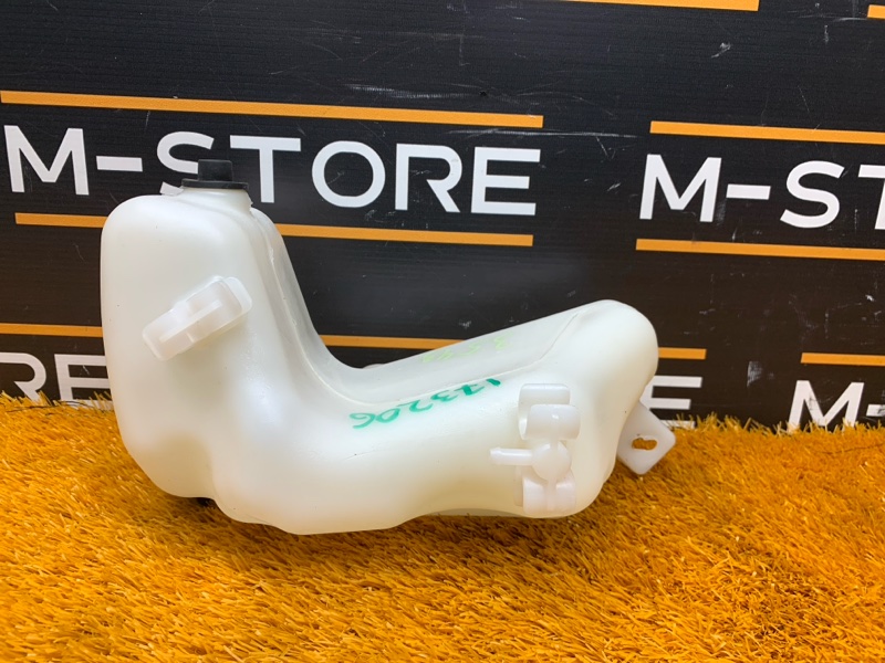 Бачок омывателя фар, 350 рублей, Красноярск