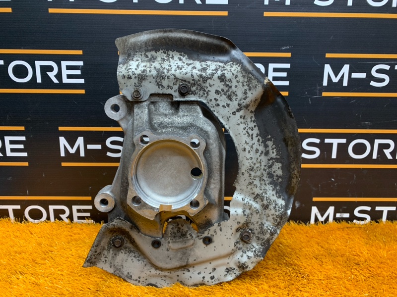 кулак поворотный, 1500 рублей, Красноярск