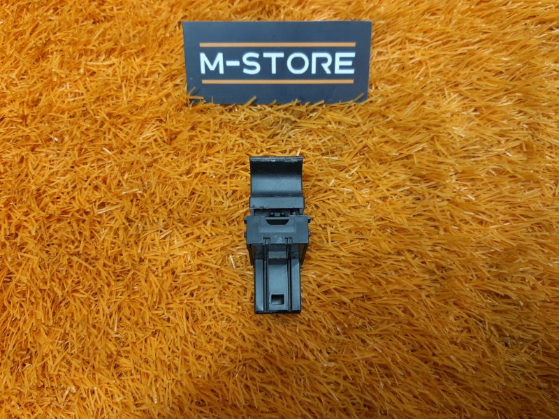 кнопка стеклоподъемника, 200 рублей, Красноярск