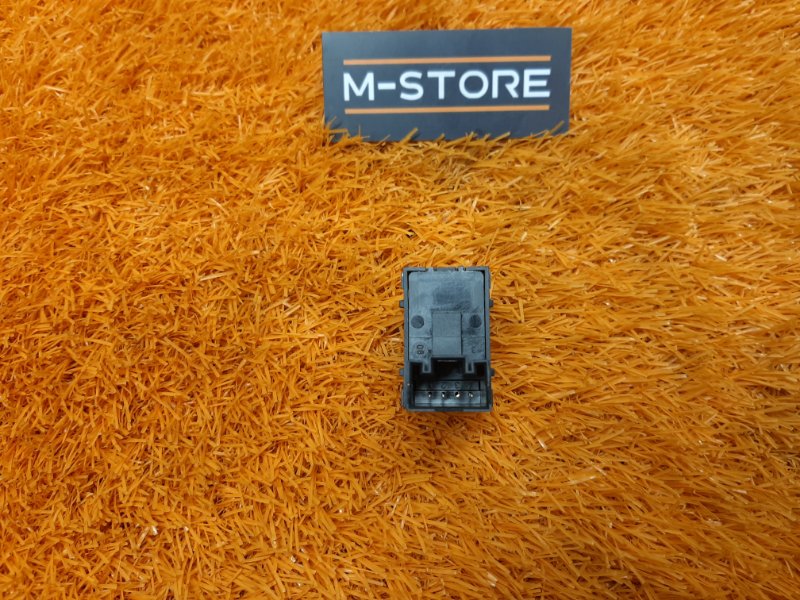 кнопка стеклоподъемника, 200 рублей, Красноярск