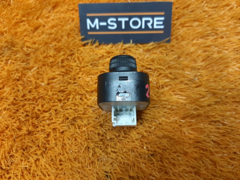 Кнопка регулировки зеркал, 500 рублей, Красноярск