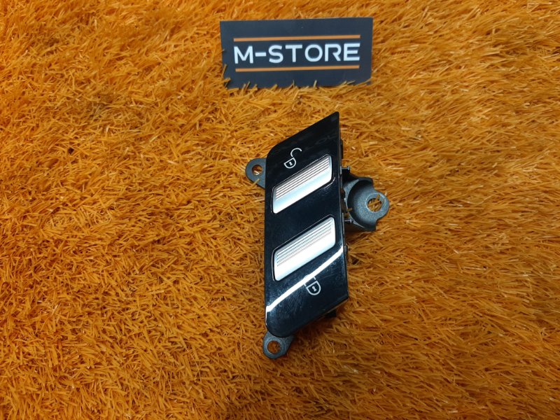 Кнопка центрального замка, 500 рублей, Красноярск