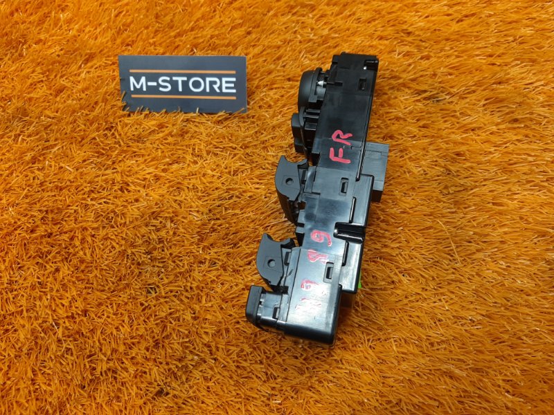 Блок управления стеклоподъемниками, 4140 рублей, Красноярск