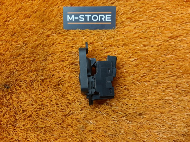 кнопка стеклоподъемника, 480 рублей, Красноярск