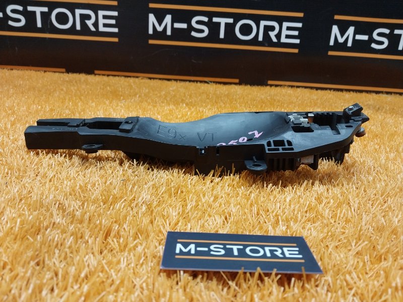 Кронштейн ручки двери, 630 рублей, Красноярск