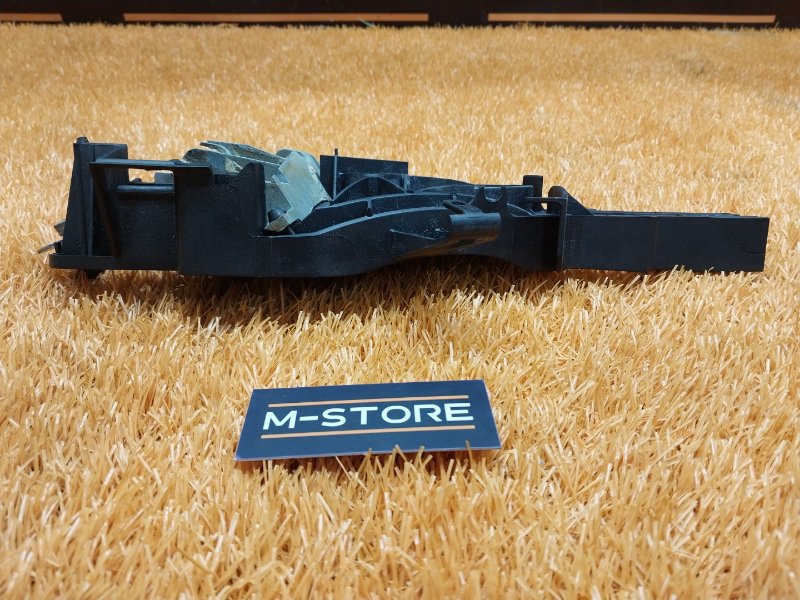 Кронштейн ручки двери, 630 рублей, Красноярск