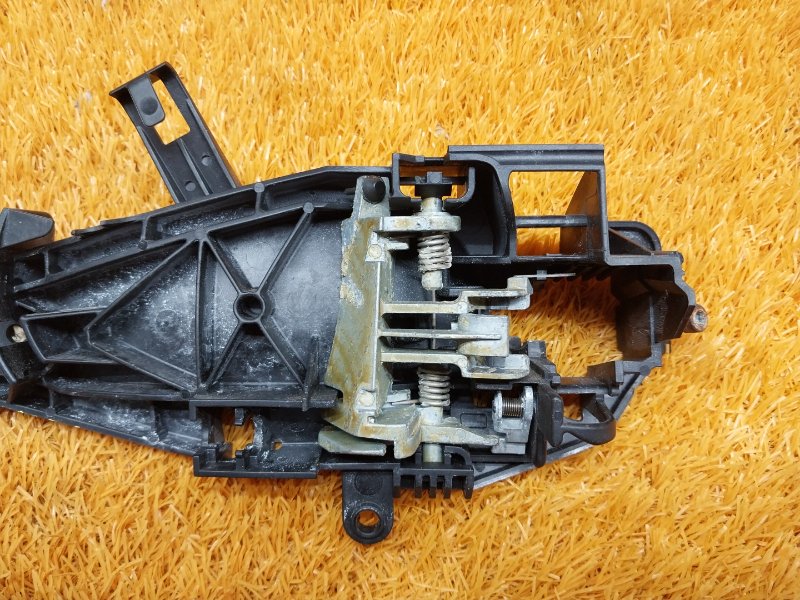 Кронштейн ручки двери, 630 рублей, Красноярск