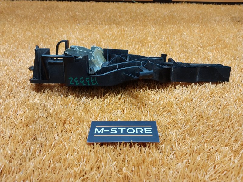 Кронштейн ручки двери, 630 рублей, Красноярск